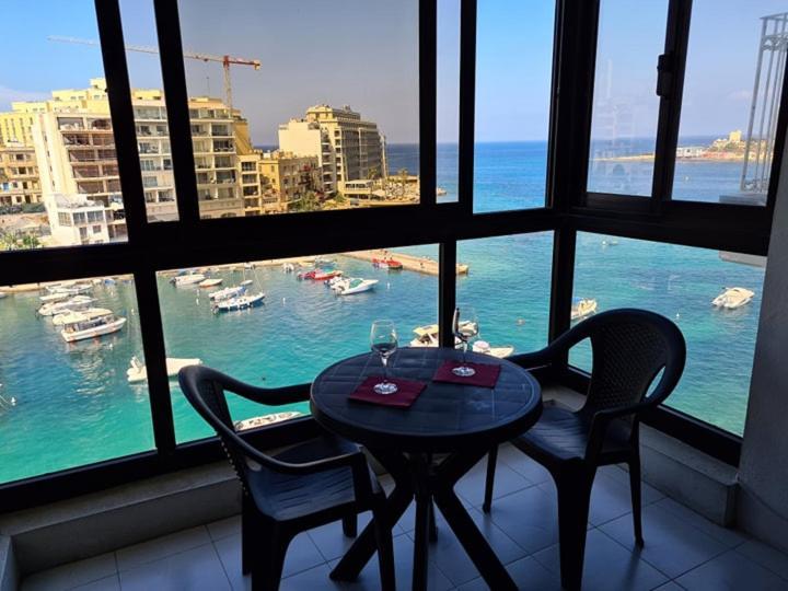 Spinola Bay Sea Front Apt 6 Saint Julian's Exteriér fotografie